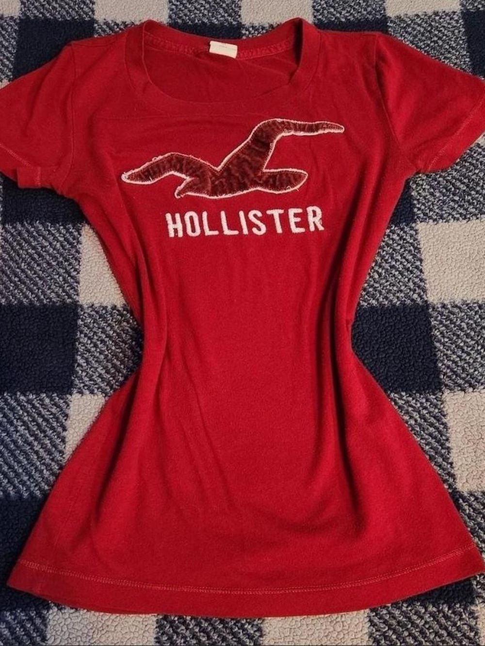 Y2k style Hollister top